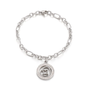 Elegant silver titanium steel chain bracelet featuring a star-patterned rhinestone pendant