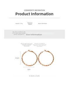 Detail view of 3.5cm rose gold earrings with rhombic texture and s925 silver needles