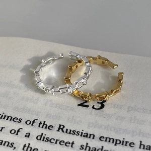 Adjustable 925 sterling silver chain rings in polished gold and silver finishes
