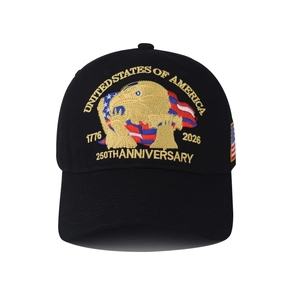 Détail de la broderie 3D de l'aigle du 250e anniversaire des USA sur casquette en coton noir