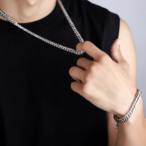 Polished silver titanium steel chain necklace and bracelet set for men hip hop style