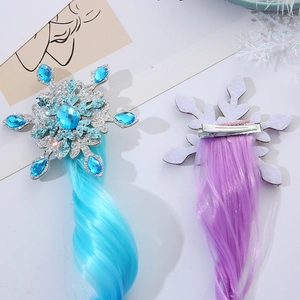 Sparkling snowflake hair clips with long gradient curly wigs for princess costume