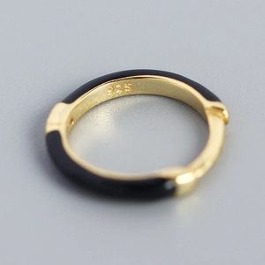 S925 sterling silver gold ring with black enamel inlay and hallmark engraving
