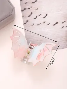 Detailed dimensions of pink bat hair claw clip with marble texture measuring 8.5cm by 5cm