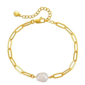 Minimalist 18K gold-plated paperclip chain bracelet with a baroque pearl and adjustable clasp