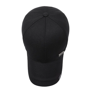 Classic black men's baseball cap with twill fabric and silver metal SPORT badge