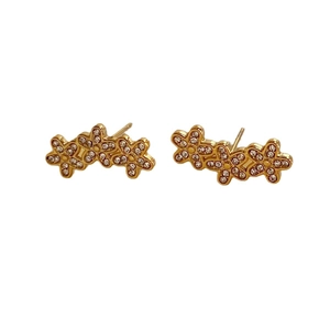 Boucles d'oreilles fleurs dorées avec trois motifs floraux et strass étincelants