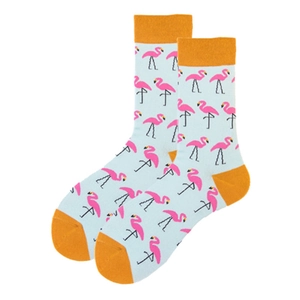 Hellblaue Crew-Socken mit rosa Flamingomuster und oranger Ferse für Damen und Herren