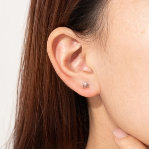 Minimalist S925 sterling silver geometric stud earrings with clear rectangular zircon