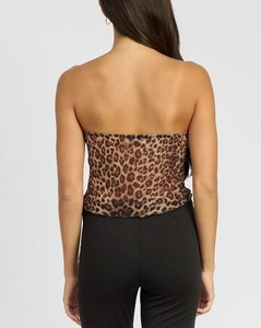 Slim fit leopard print tube top for women showing the back view and seamless fabric