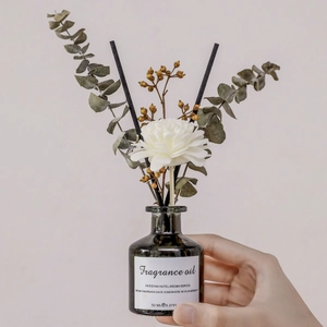 50ml hotel series reed diffuser in glass bottle with dried eucalyptus and white flowers