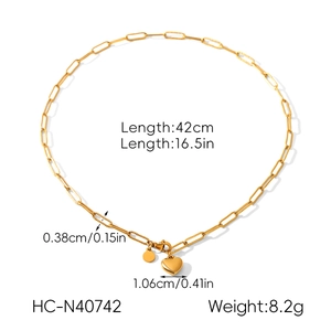 Spécifications de collier avec pendentif cœur incluant les mesures de taille et de poids