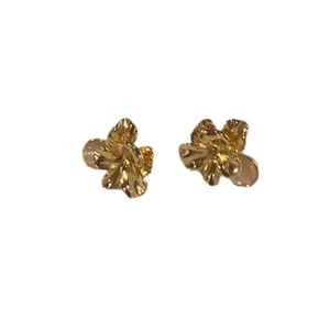 Elegant gold flower stud earrings with 3D irregular petal design and polished finish