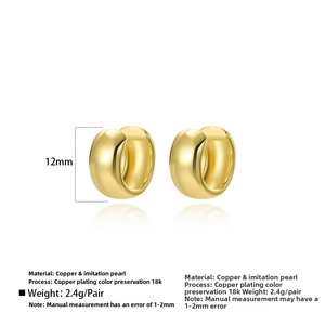 Dettaglio orecchini a cerchio 12mm placcati oro 18K con perle e indicazione dimensioni