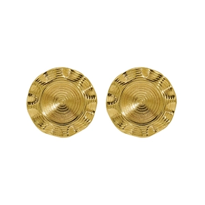 Retro 18k gold round stud earrings with textured concentric circles and wavy edges
