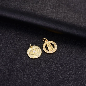 Ciondoli vintage placcati oro 14K con Malocchio e rilievo Vergine Maria con zirconi