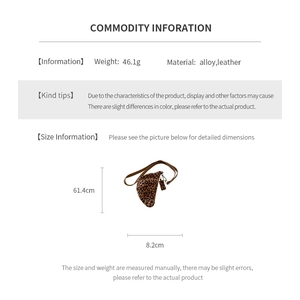 Detailed size and weight specs for leopard print horn coin purse necklace pendant