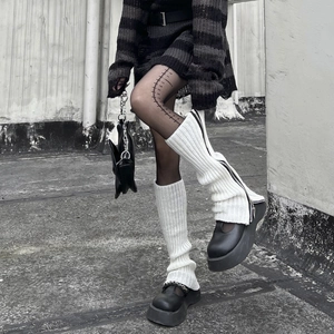 Jambières blanches en tricot style Lolita avec fermeture éclair et texture côtelée pour l'hiver