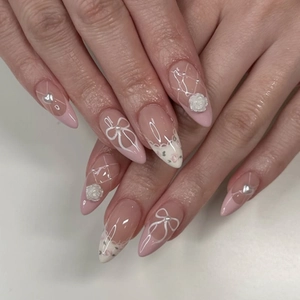 Almond Press On Nails French Style With 3D Camellia Flowers Bows Artificial Pearls Sweet Romantic Artificial Fake Nails For Women