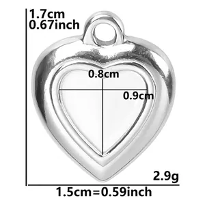 Close-up detail showing dimensions and size specifications of the heart-shaped pendant