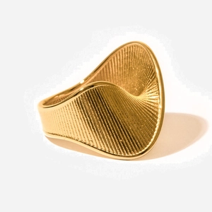Twisted Ripple Ring Stainless Steel 18K Gold Plated Vertical Striped Texture Minimalist Fashion Jewelry For Women