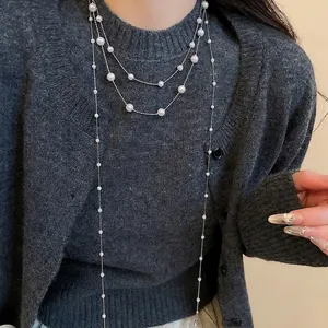 Französische Vintage Mehrlagige Künstliche Perlenkette Elegante Versilberte Kupferkette Wasserfall Quaste Pullover Kette Für Damen