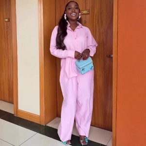 Pink long-sleeve crop shirt and split wide-leg trousers two-piece set fashion outfit