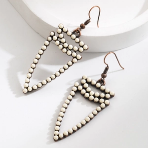 Boucles d'oreilles bohèmes en forme de flèche avec perles turquoise blanc et bronze vieilli