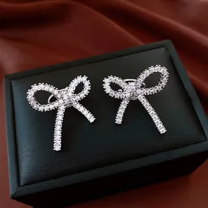 Bowknot Ear Cuff Copper Zircon Inlaid No Piercing Earrings For Women Elegant Silver Color Fashion Jewelry