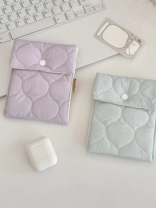 Portable quilted mini organizer pouch for lipsticks and sanitary pads