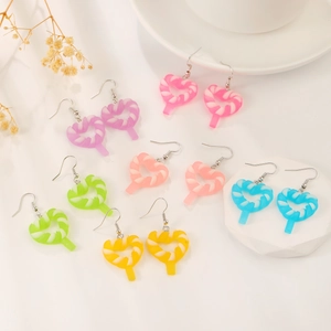 Boucles d'Oreilles Pendantes Sucette en Cœur Lumineux Couleur Bonbon Torsadé en Résine Pour Femmes Filles Bijoux