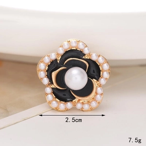 Elegant 2.5cm black enamel flower charm with white pearls for clog shoes DIY decoration