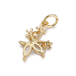 Detail of 18K gold plated mushroom heart pendant with zircon for DIY jewelry making