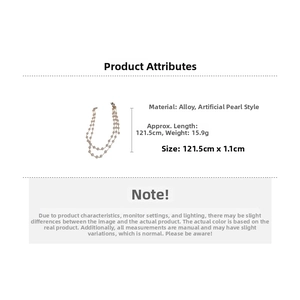 Détail du collier de perles artificielles de 121,5 cm montrant la taille et les matériaux