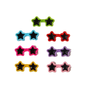 Star-shaped resin sunglasses for plush dolls in colorful assorted plastic finishes