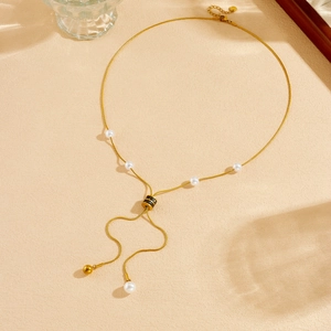 Gold-plated stainless steel Y-necklace with pearls and adjustable sliding buckle