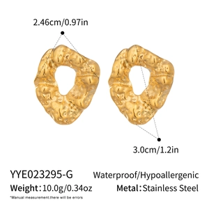 Detail view of gold stainless steel chunky hoop earrings with dimensions and weight info