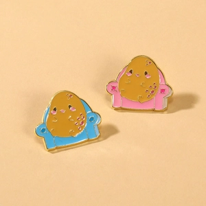 Broche En Émail Patate De Canapé Dessin Animé Badge En Alliage Plaqué Or Pour Sac À Dos Vêtements Kawaii Cadeau Amusant