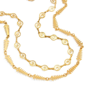 Elegant 18K gold plated stainless steel necklace with spiral fishbone link design