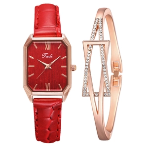 Women Quartz Watch Rectangular Rose Gold Case Faux Leather Strap Vintage Elegant Bracelet Jewelry Accessory