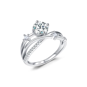 Artistic S925 sterling silver 1 carat moissanite ring with twisted pavé bands