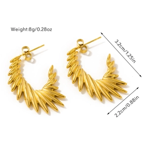 Detail view of 18k gold plated fan earrings showing 3.2cm size and 8g weight on white background