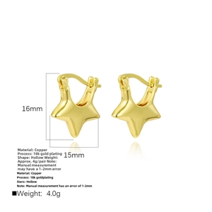 Detailed view of hollow star earrings with dimensions 16x15mm and 18k gold plating