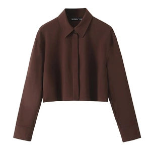 Chemise courte marron foncé pour femme avec manches longues et col à revers chic