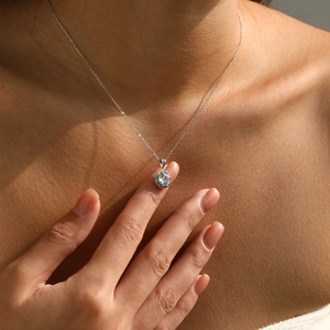 Elegant S925 sterling silver octagon pendant necklace with sparkling round center stone