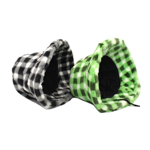 Winter checkered plush bucket hat with thick faux fur material and inner lining for warmth