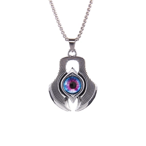 Collana con ciondolo occhio del diavolo gotico in argento con dettagli blu e viola