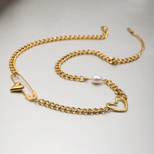 18K gold plated stainless steel paperclip necklace with heart charms and freshwater pearl