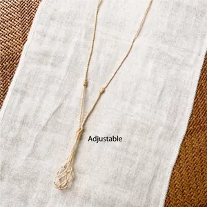 Collier réglable fait main en cordon de coton crème avec cage à pierre tissée