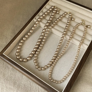 Elegante Champagner Künstliche Perlenkette Für Damen Französischer Retro-Stil Choker Leichter Luxusschmuck Für Hochzeit Party Täglicher Zubehör